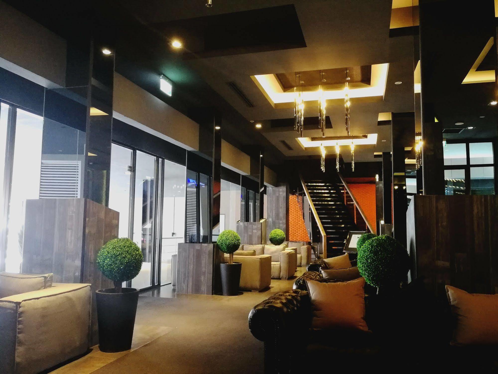 S Hadyai Hotel Hat Yai Exteriör bild